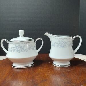 Noritake Fascination Pattern Sugar & Creamer Set White Porcelain Blue Flowers
